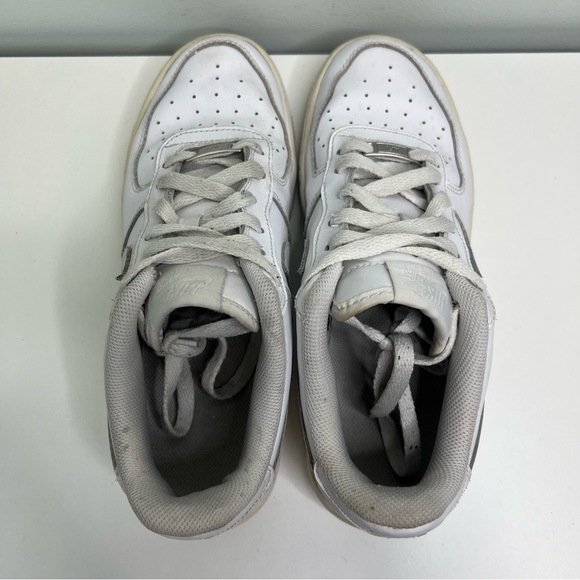Nike Air Force 1 AF1 Low White DH2920-111 Boys Girls Youth Size 7Y Womens 8.5 - Picture 5 of 8